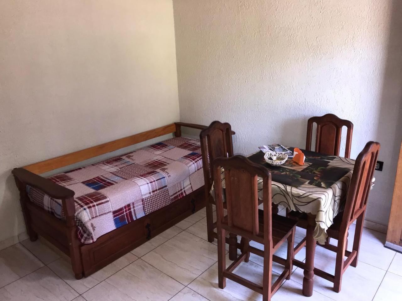 Appartamento Departamentos El Chileno Puerto Iguazú Esterno foto